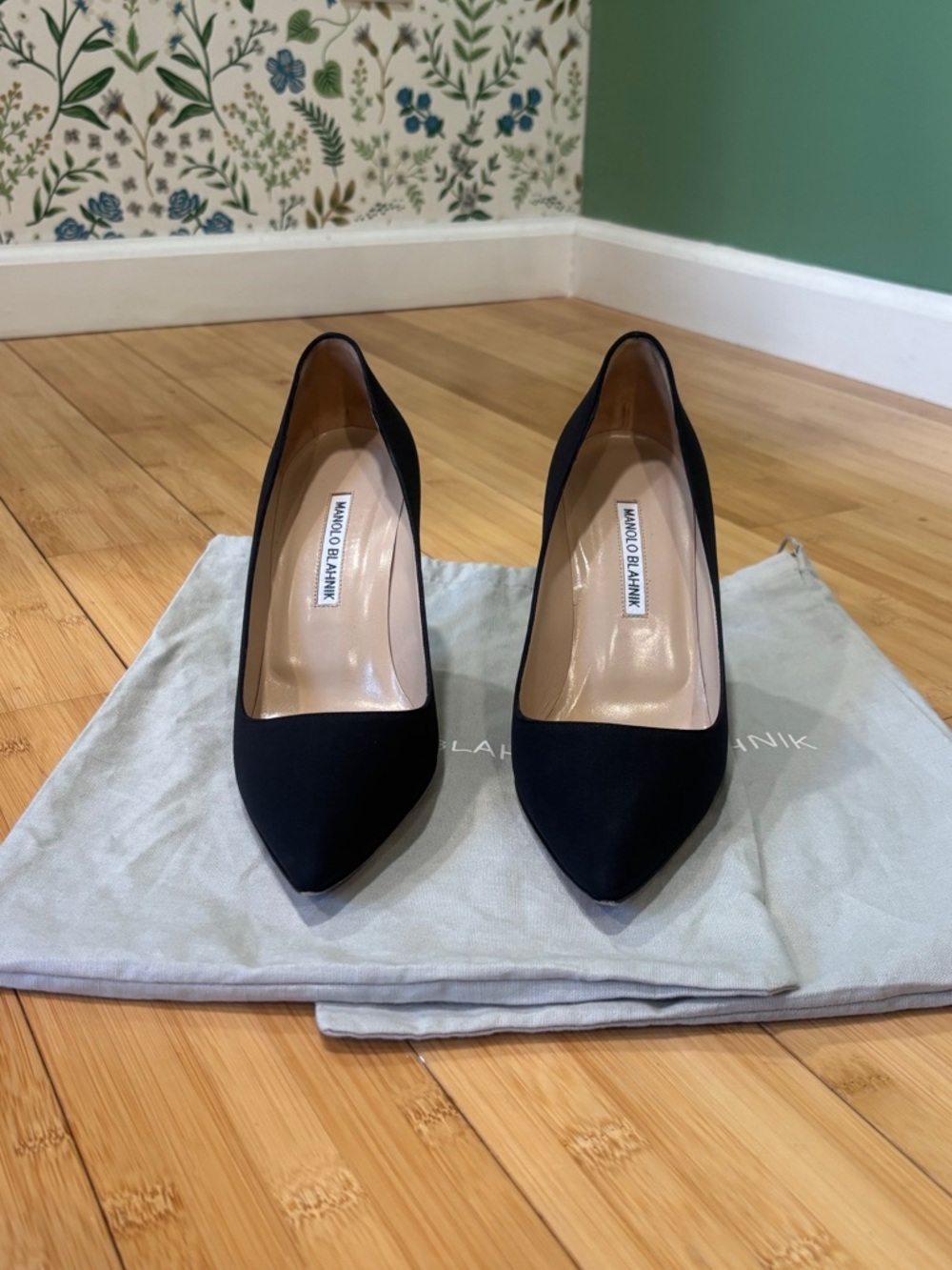 Manolo Blahnik Fabric BB90